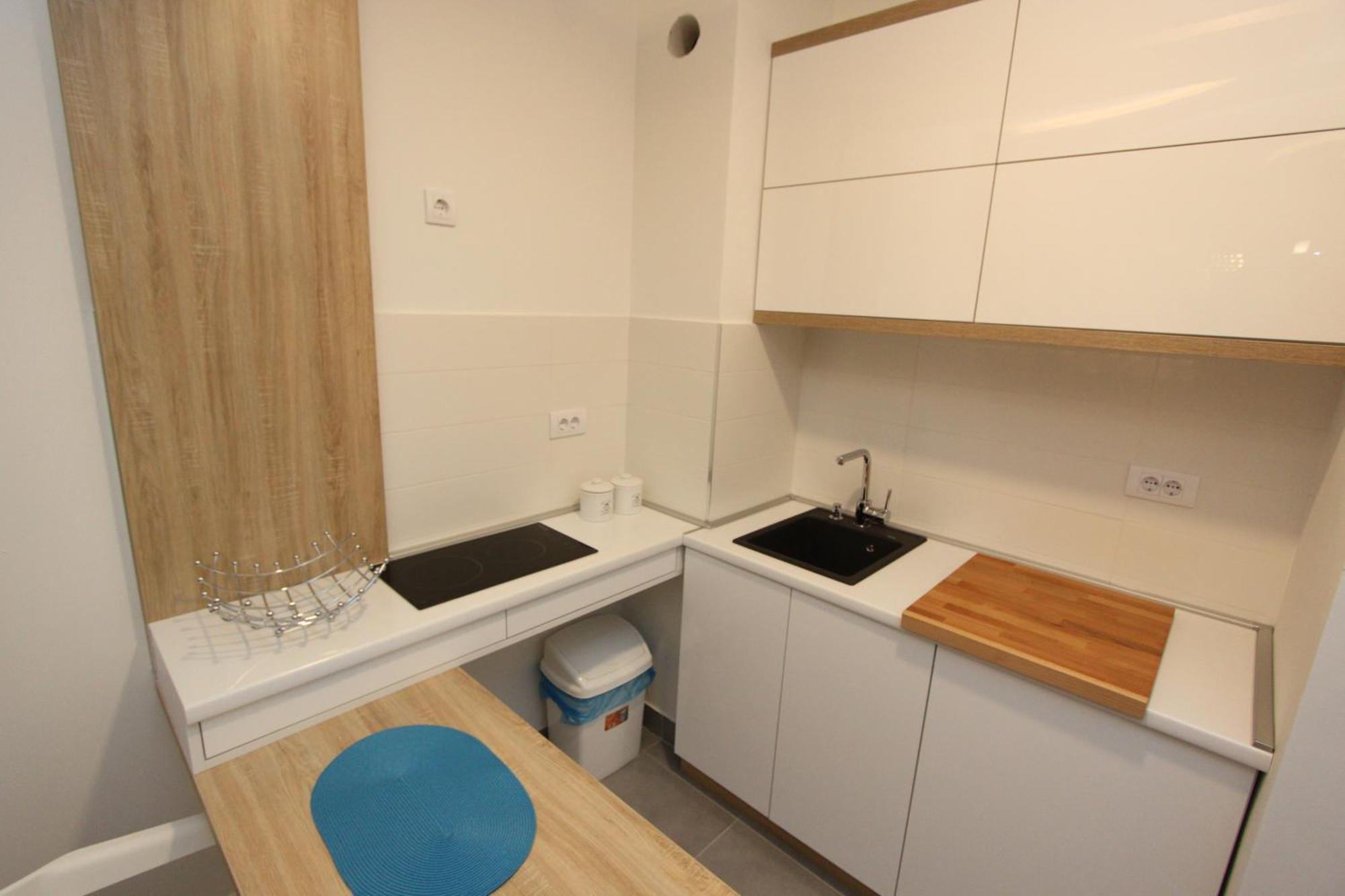 Riviera New Belgrade Apartment, Parking 5 Eur Per Day Kültér fotó